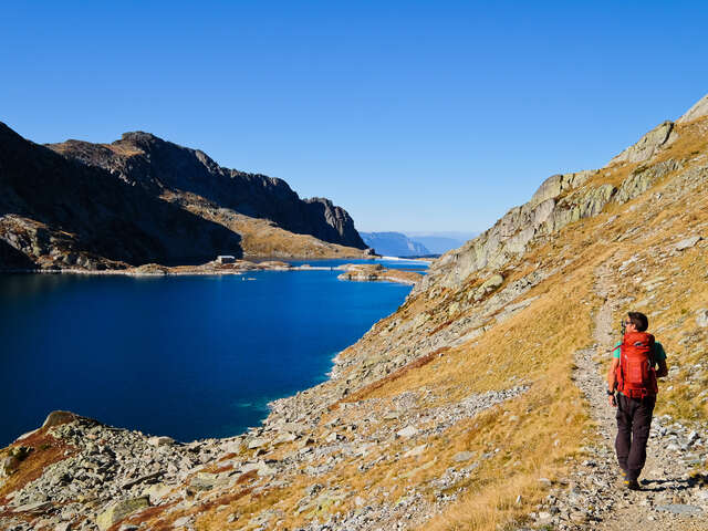 GR®738 - Etape 6 : Gite d'étape de la Martinette - Refuge des 7 Laux