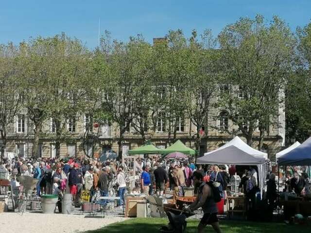 Der große Flohmarkt