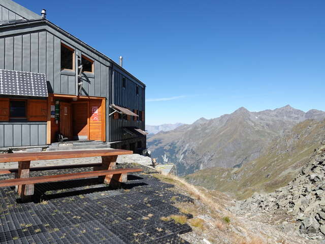 Cabane Panossière from Fionnay