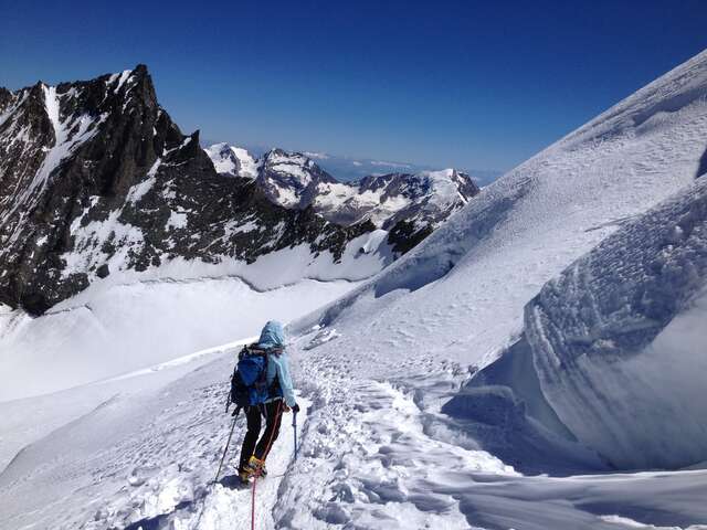 Haute montagne avec un guide