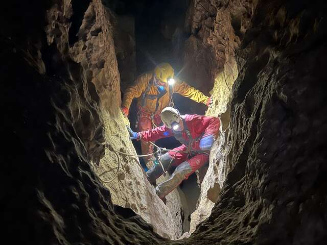 Sentiers vagabonds - Spéléologie