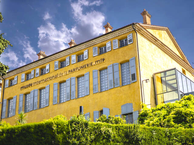 Voyage dans le monde intemporel du parfum : le Musée International de la Parfumerie