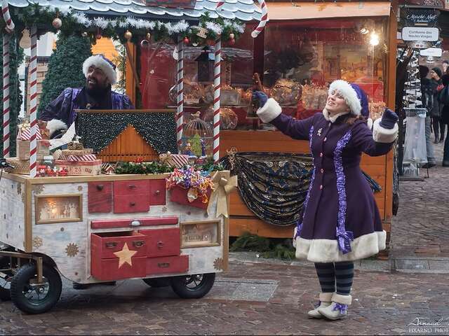 Les Lutins de Noël au Palais idéal