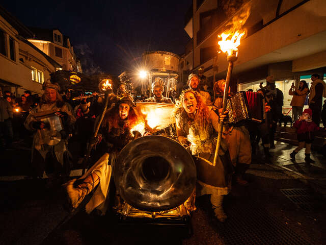 Départ des flottins