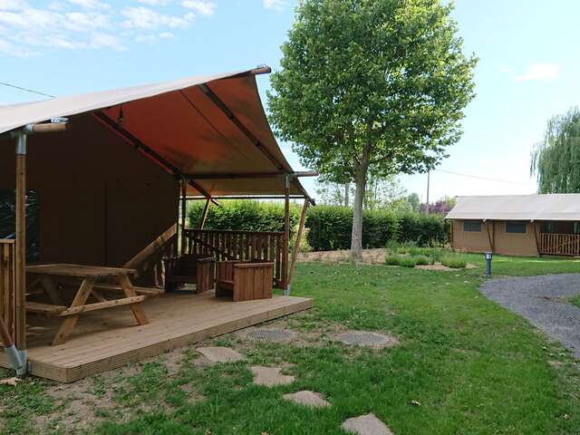 Tentes "Safari" du Surizet