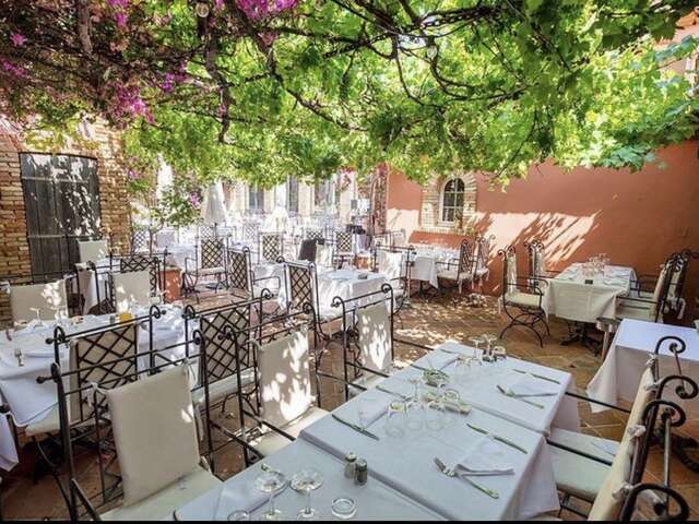 La Grotte Callelongue