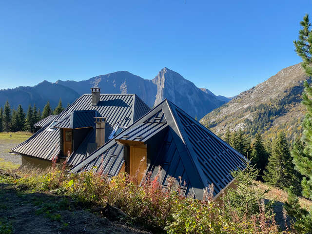 Refuge de Coutarse - 2-day family hike in the heart of the Bauges mountains