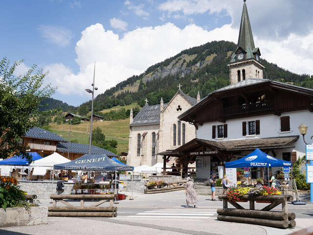 Braderie des commerçants pralins