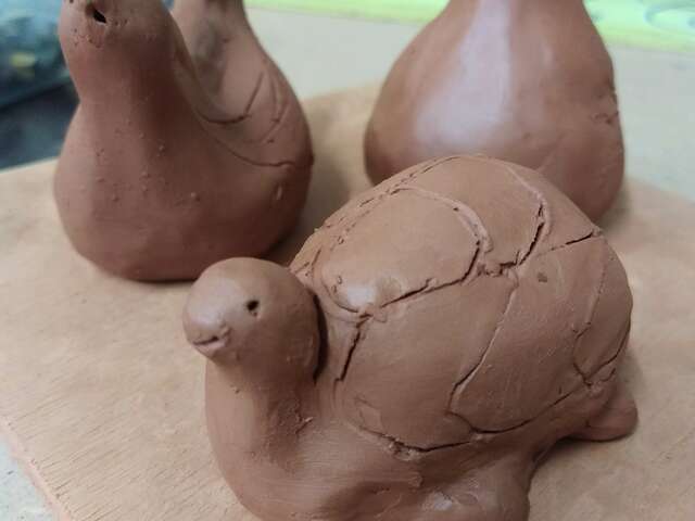 Stage découverte autour de l'argile avec Les Mains dans la Terre