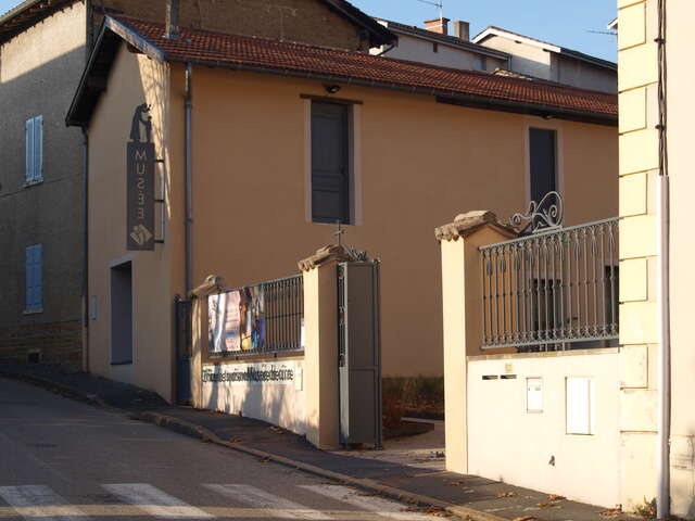 Office de Tourisme Ars Trévoux - Bureau d'information touristique d'Ars-sur-Formans