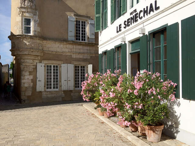 Hotel Le Sénéchal