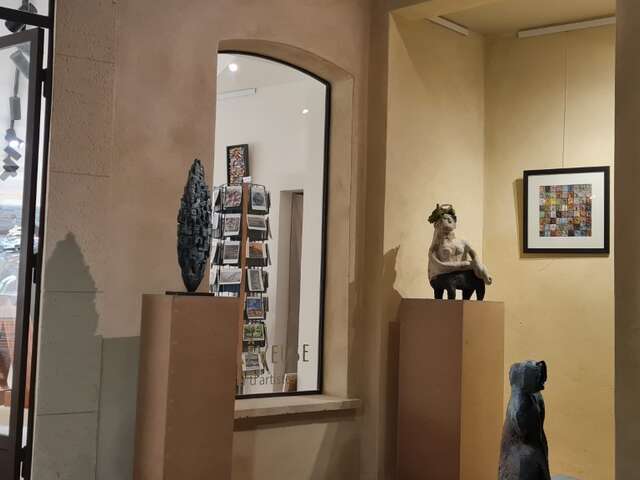 Atelier Galerie d'artiste La réveuse - Peintures et sculptures