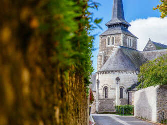 Church Saint Pierre and Saint Romain