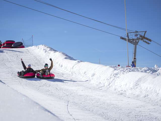 Snowtubing track