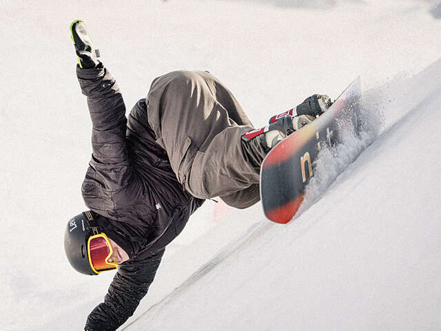 Nitro snowboard & Lib Tech x Alley Oop