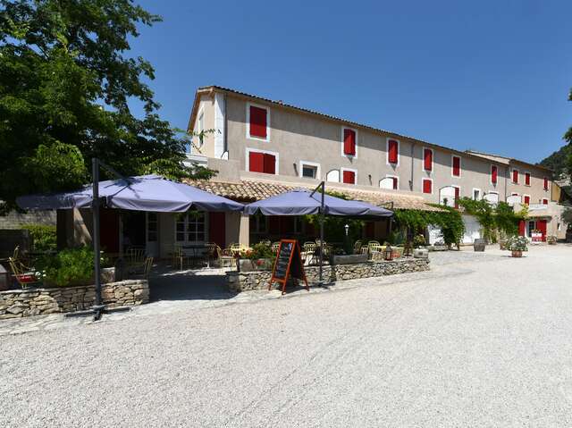 Hôtellerie du Domaine de Cabasse