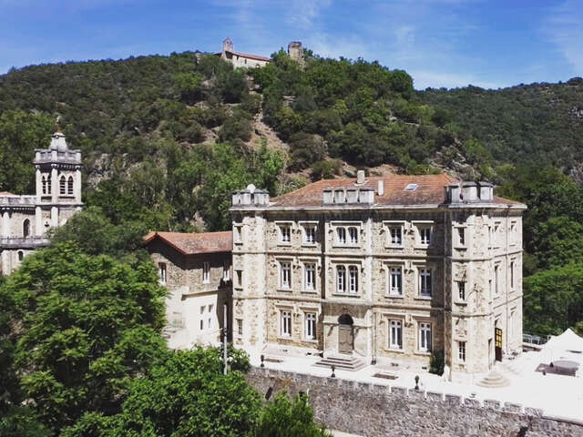 Chambres d'hôtes "Château de Rochetaillée"