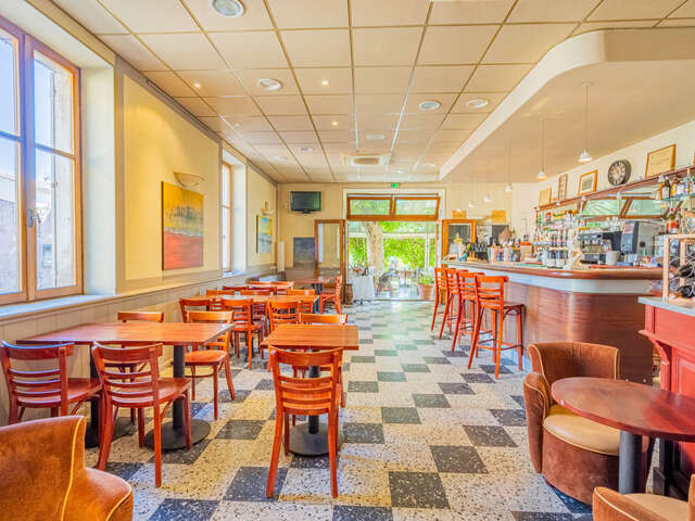 Bistro Les Poulivets