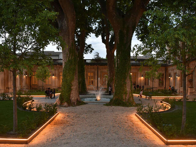 El jardín del museo Calvet