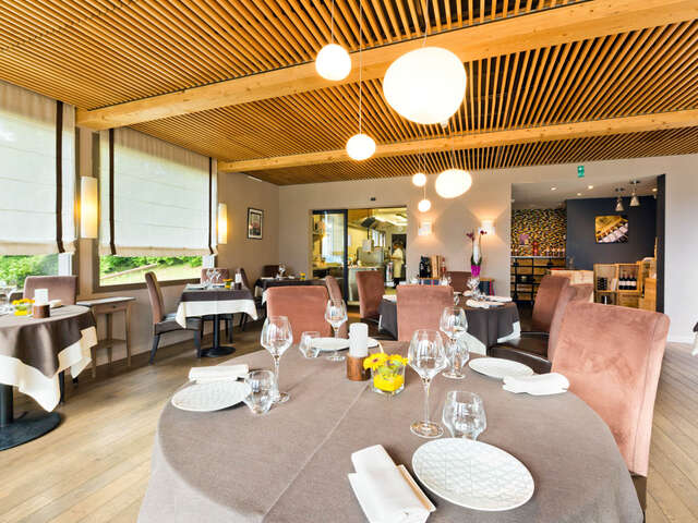 La Table des Dames par La Croix de Savoie