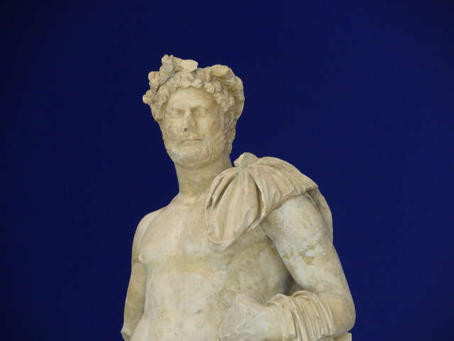 Summer guided tours of the ancient site of Puymin