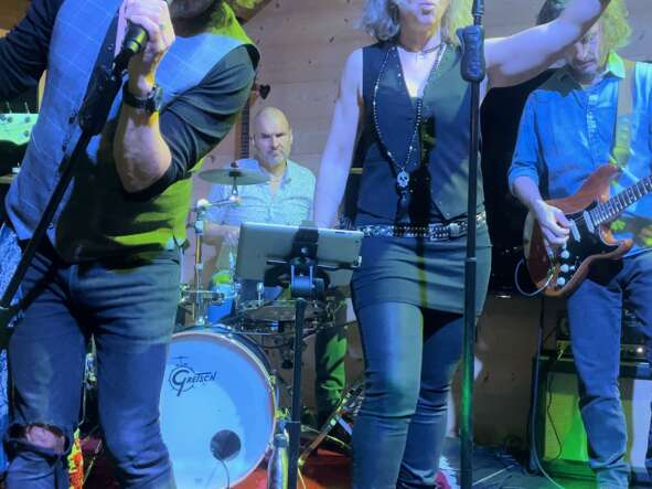 Rock concert evening with Big Balls at Toî du Monde