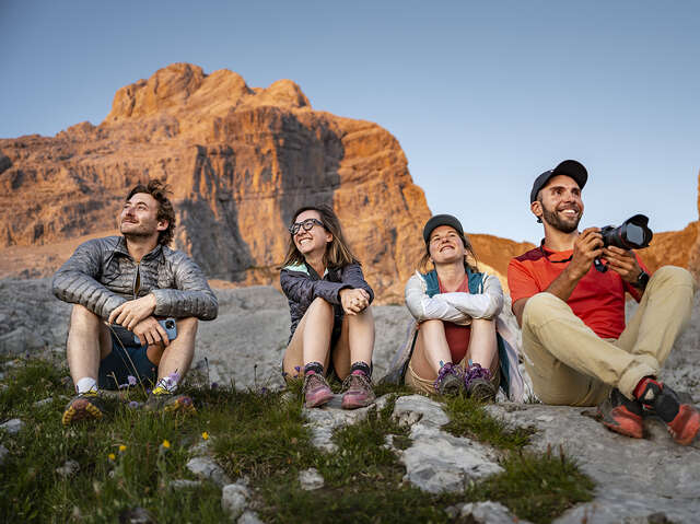 Le refuge de la pointe Percée par la Tête des Annes