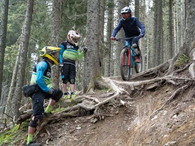 Stage Ado journées VTT / multi activités