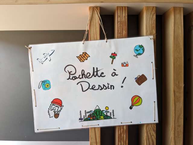 Atelier Créatif : Pochette à dessin