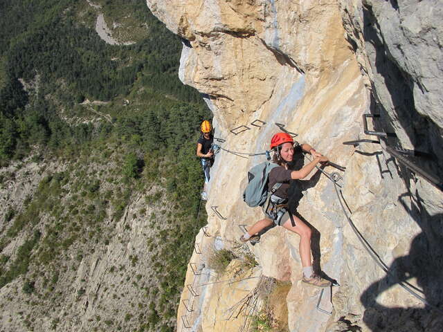 Accompagnement en Via ferrata de la Grande Fistoire - Parcours intégral