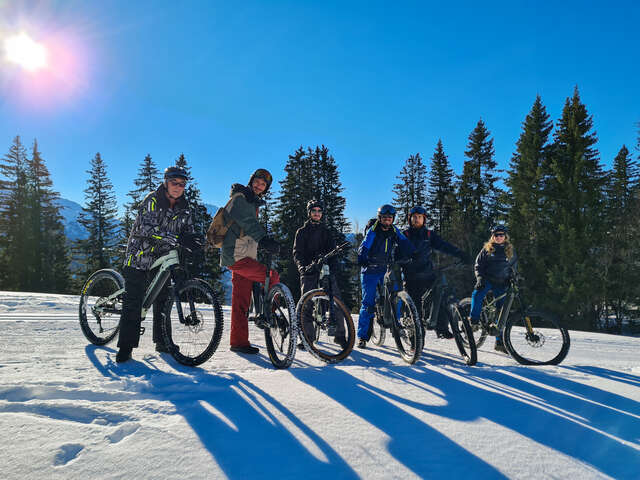 Famil'e-Bike : Découverte Relax du VTTAE sur neige