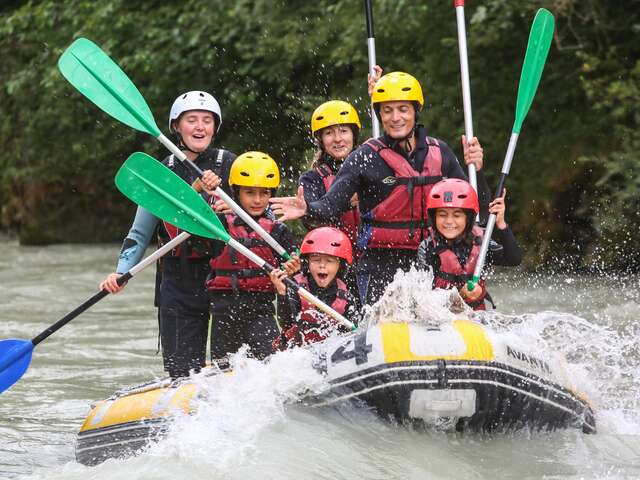 Activités d'eaux vives en famille avec Session Raft