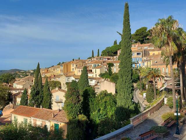 Visite guidée - Bormes des artistes