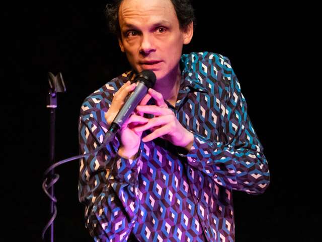 Théâtre/Stand-up "Résilience mon cul"