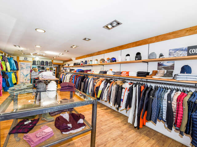 Magasin de sports Netski Active Mountain - le Village de Lessy