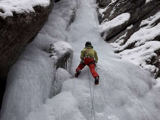 Bureau des guides de l'Ubaye : cascade de glace