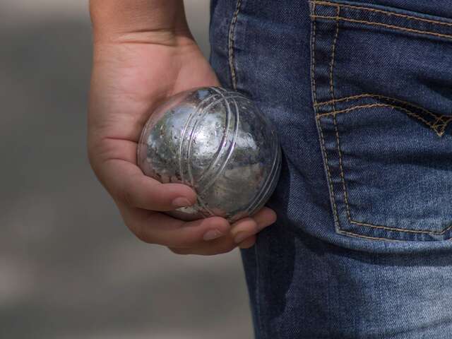 Concours de pétanque
