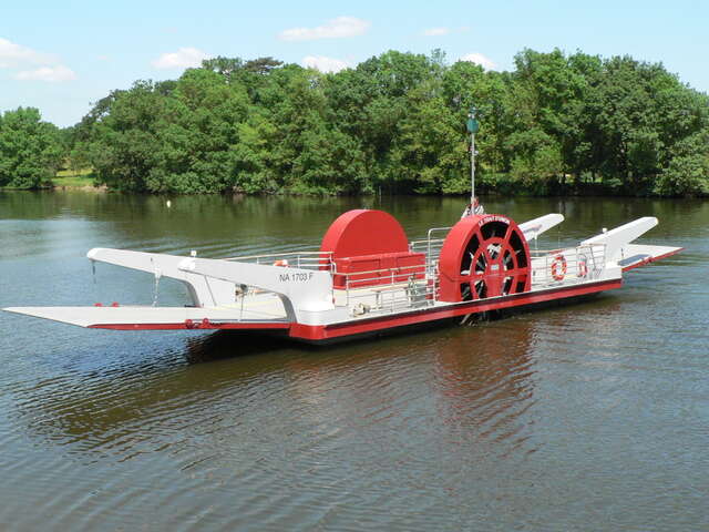 Pruillé Ferry service