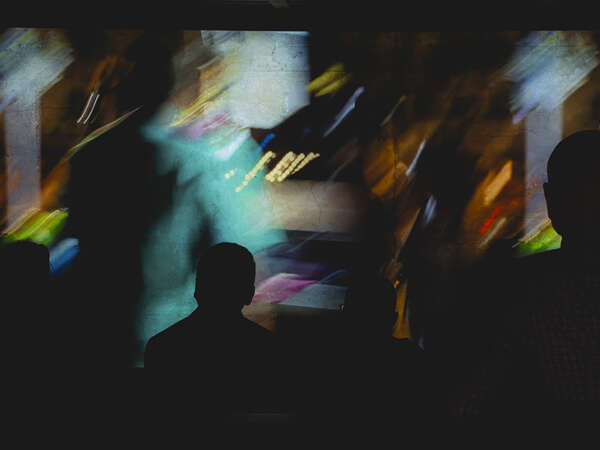 Œuvre audiovisuelle artistique et immersive : PRÉMICES