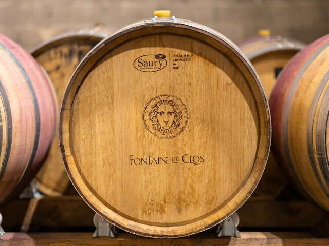 Visite de chais et dégustation au Domaine Fontaine du Clos