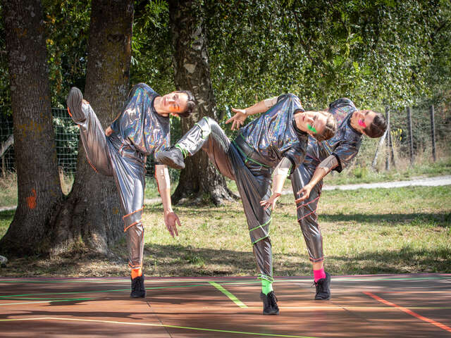 Spectacle tout Public "Fluo"