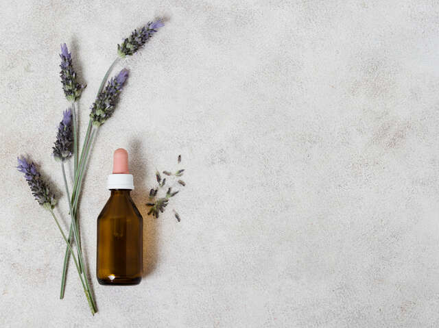 Démonstration autour des huiles essentielles