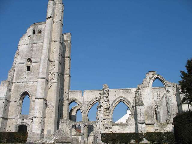 Ruines de l'ancienne église d'Ablain-Saint-Nazaire