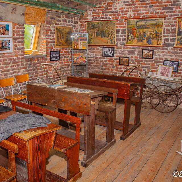 Musée de la Vie d'Autrefois et du Tarare 🖍