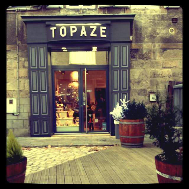 TOPAZE