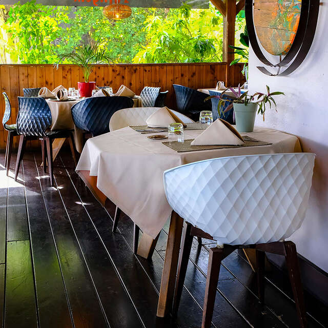 Zanzibar Restaurant-Bar-Lounge