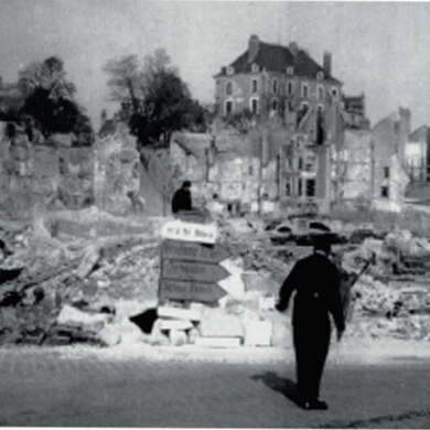 Der Wiederaufbau in Blois