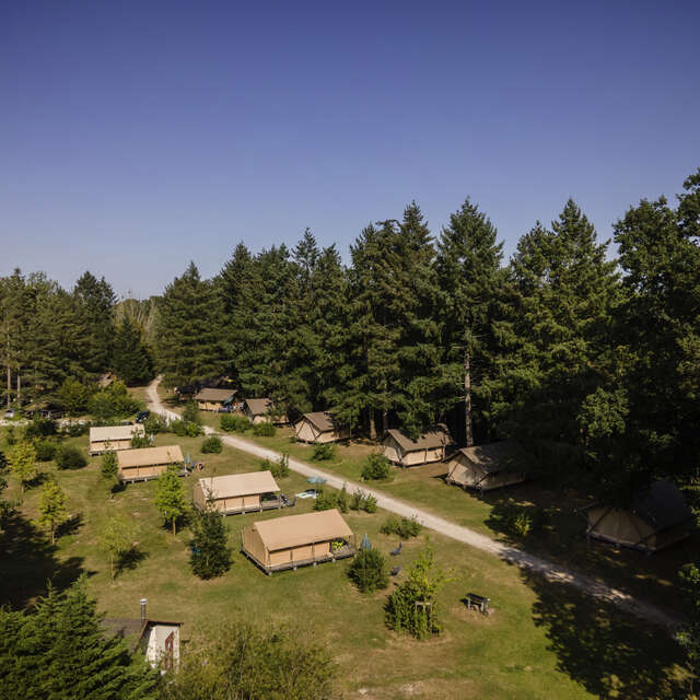 Camping Huttopia Les Châteaux