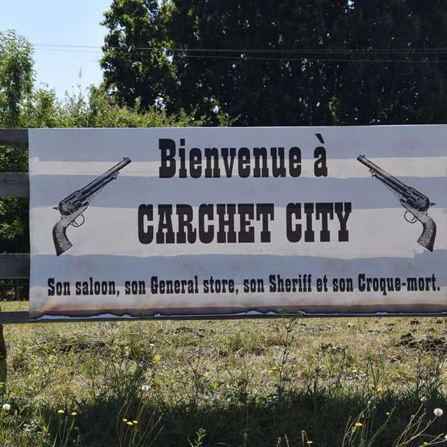 VILLAGE WESTERN 
