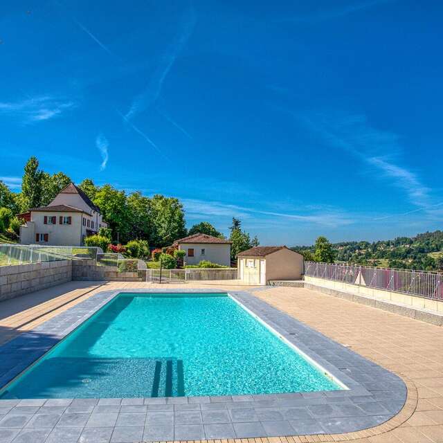 Villa Les Hauts de Sarlat climatisée avec piscine
